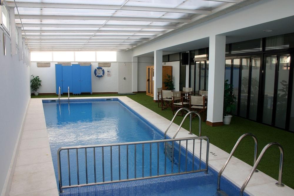 Hotel Loar Феррериас Экстерьер фото