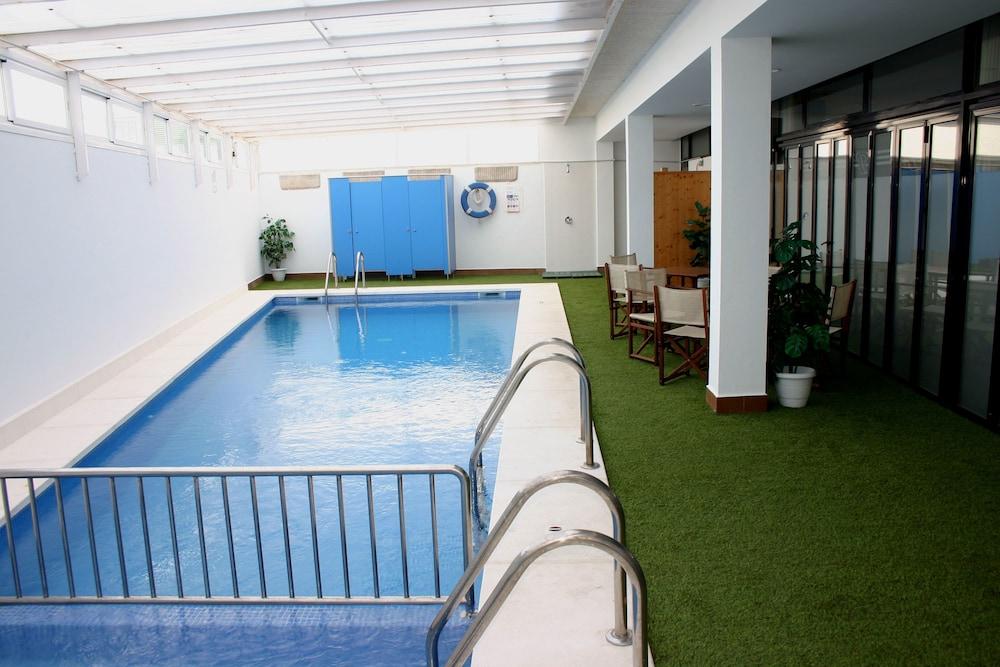 Hotel Loar Феррериас Экстерьер фото